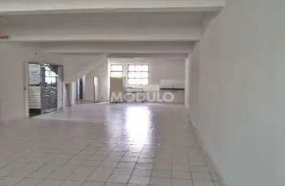 Sala comercial para alugar na Rua Quintino Bocaiúva, --, Centro, Uberlândia