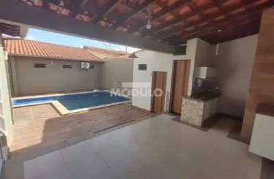 Casa residencial disponivel para locação no bairro martins.
