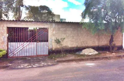 Casa residencial à venda, 2 quartos, 2 vagas, tibery - uberlândia/mg