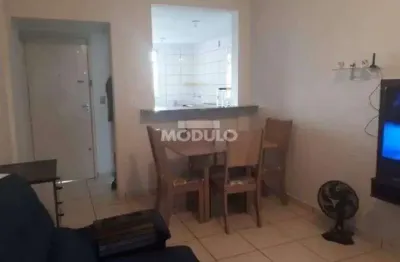 Apartamento semi mobiliado para locação bairro santa mônica