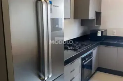 Casa em condomínio mobiliada no bairro gavea com 3 suítes