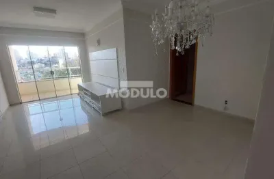 Apartamento com 3 quartos à venda na Rua Antônio Marques Póvoa Júnior, --, Vigilato Pereira, Uberlândia