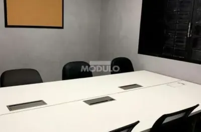 Sala comercial para alugar na Rua José Nonato Ribeiro, --, Cazeca, Uberlândia