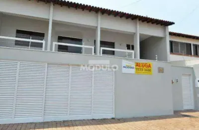 Casa residencial à venda, 4 quartos, 2 suítes, 2 vagas, vigilato pereira - uberlândia/mg