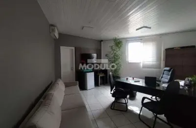 Imóvel sobre loja comercial/residencial para locação bairro bom jesus