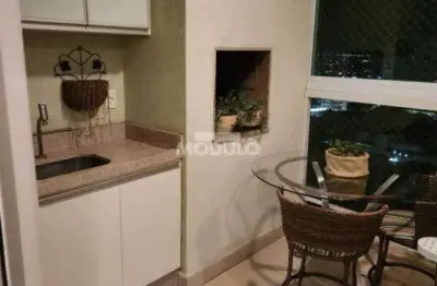Apartamento com 3 quartos à venda na Avenida Cesário Alvim, --, Centro, Uberlândia
