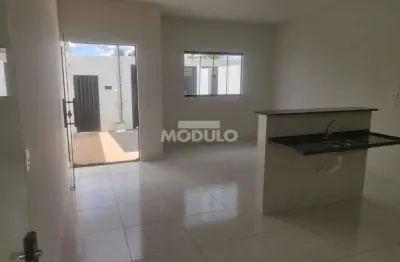 Casa com 3 quartos à venda na Rua Colorado - 02, --, Laranjeiras, Uberlândia