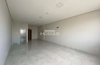 Sala comercial para alugar na Avenida Cesário Alvim, --, Brasil, Uberlândia