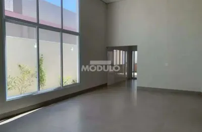 Casa residencial à venda, 4 quartos, 4 suítes, 2 vagas, novo mundo - uberlândia/mg