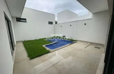 Casa em condomínio fechado com 3 quartos para alugar na Avenida Manuel Lucio, --, Grand Ville, Uberlândia