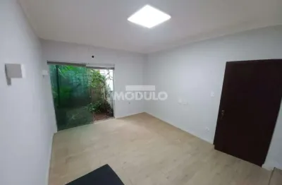 Sala comercial para alugar na Rua Quinze de Novembro, --, Fundinho, Uberlândia