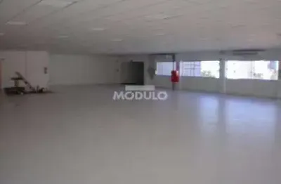 Sala comercial para alugar na Avenida João Naves de Ávila, --, Centro, Uberlândia