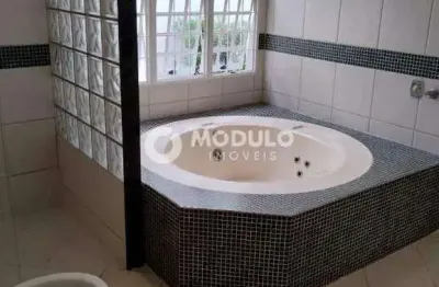 Casa residencial para locação, bairro jardim inconfidência