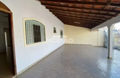 Casa residencial à venda, 3 quartos, 1 suíte, 3 vagas, dona zulmira - uberlândia/mg
