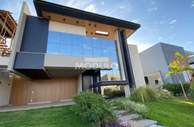 Casa em condomínio fechado com 5 quartos para alugar na Rua Argemiro Costa, --, Nova Uberlândia, Uberlândia