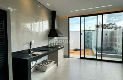 Casa em condomínio fechado com 3 quartos à venda na Avenida Vereador Carlito Cordeiro, --, Jardim Botânico, Uberlândia