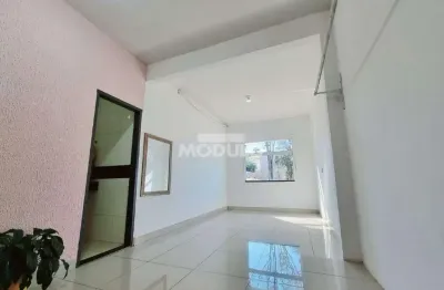 Sala comercial para alugar na Rua das Papoulas, --, Cidade Jardim, Uberlândia