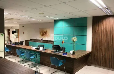Sala comercial para alugar na Avenida Vasconcelos Costa, --, Osvaldo Rezende, Uberlândia