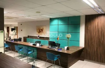 Sala comercial para alugar na Avenida Vasconcelos Costa, --, Osvaldo Rezende, Uberlândia