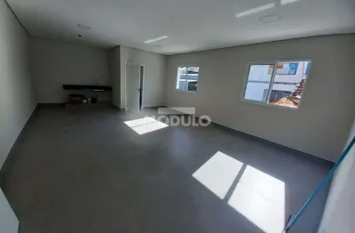 Sala comercial para alugar na Praça Tubal Vilela, --, Centro, Uberlândia