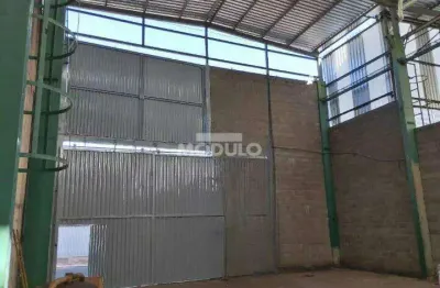 Barracão / Galpão / Depósito para alugar na Rua Tunísia, --, Tibery, Uberlândia