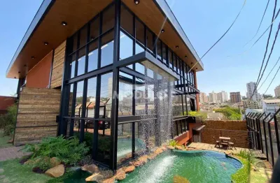Casa à venda na Rua Guaicurus, --, Saraiva, Uberlândia