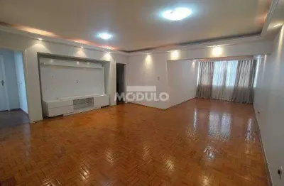 Apartamento com 3 quartos à venda na Praça Tubal Vilela, --, Centro, Uberlândia