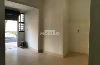 Ponto comercial para alugar na Avenida César Finotti, --, Santa Mônica, Uberlândia