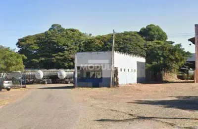 Sala comercial para alugar na Avenida José Andraus Gassani, --, Distrito Industrial, Uberlândia