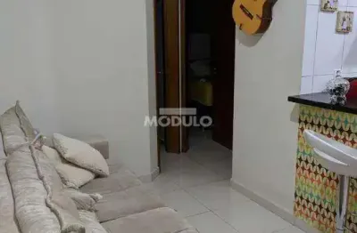 Apartamento à venda, 2 quartos, 1 vaga, santa mônica - uberlândia/mg