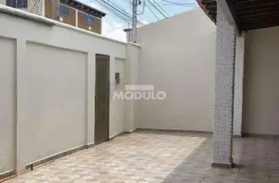 Casa residencial para locação, bairro jardim brasília