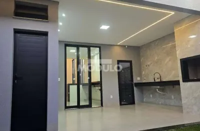 Casa com 3 quartos à venda na Alameda Dos Bororós, --, Aclimação, Uberlândia