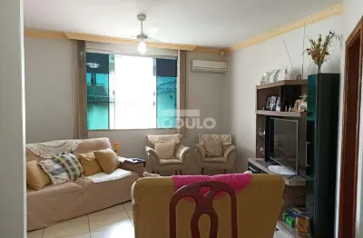 Imóvel à venda no bairro brasil, com excelente estrutura e espaço para toda a família!