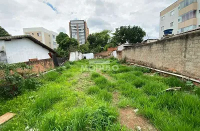Terreno à venda na Rua Tenente Rafael de Freitas, --, Patrimônio, Uberlândia
