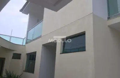Casa residencial para locação, bairro daniel fonseca com 4 suítes