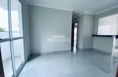 Apartamento de 2 quartos com suite e 3 sacadas no santa monica