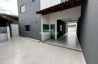 Casa residencial para locação, bairro santa mônica com 3 quartos