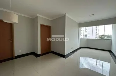 Apartamento com 3 quartos para alugar na Rua Pedro Gustin, --, Tubalina, Uberlândia