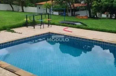 Chácara à venda, 4 quartos, 2 suítes, 8 vagas, brasil - uberlândia/mg