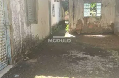 Terreno à venda na Rua Jorge Martins Pinto, --, Santa Mônica, Uberlândia