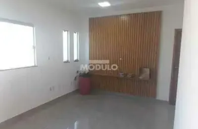 Casa comercial / residencial à venda, 3 quartos, 2 suítes, 4 vagas, jardim brasília - uberlândia/mg