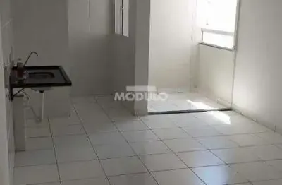 Apartamento 2 quarto , 2 banheiros , sala e cozinha conjugada jardim europa