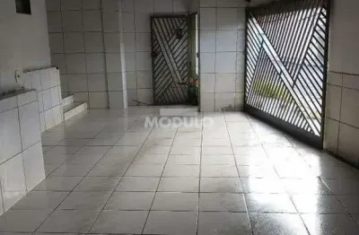 Casa residencial à venda, 3 quartos, 2 suítes, 2 vagas, bom jesus - uberlândia/mg
