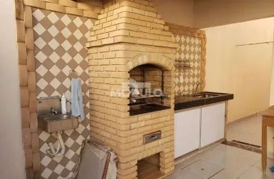 Casa residencial à venda, 3 quartos, 1 suíte, 3 vagas, alto umuarama - uberlândia/mg