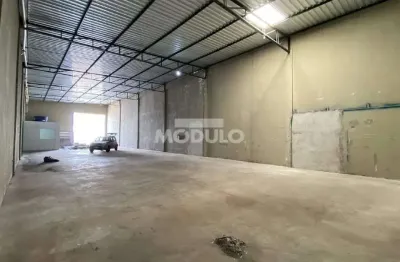Galpão comercial para locaçã, bairro custodio pereira