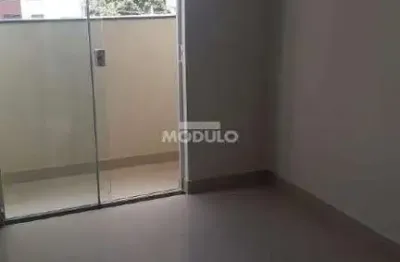 Apartamento à venda, 2 quartos, 2 suítes, 1 vaga, santa mônica - uberlândia/mg