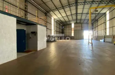 Barracão / Galpão / Depósito para alugar na Avenida Antônio Tomaz Ferreira De Rezende, --, Distrito Industrial, Uberlândia