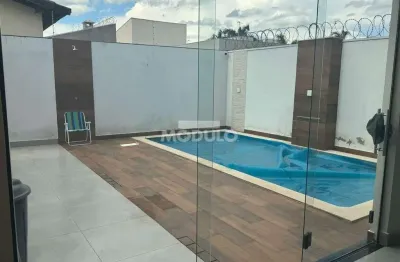 Casa residencial à venda, 3 quartos, 1 suíte, 2 vagas, alto umuarama - uberlândia/mg
