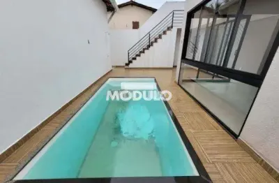 Casa residencial à venda, 3 quartos, 1 suíte, 3 vagas, nova uberlandia - uberlândia/mg