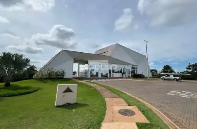 Terreno à venda na Avenida Vereador Carlito Cordeiro, --, Laranjeiras, Uberlândia